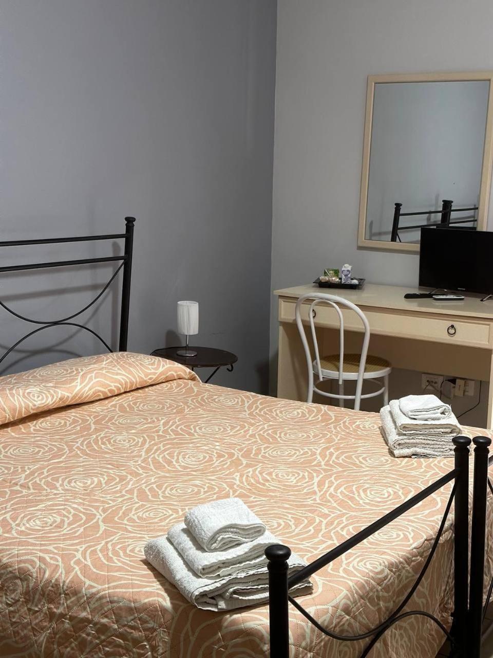 Emmanuel Bed & Breakfast